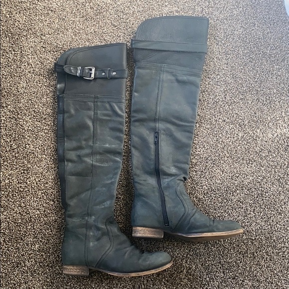 Steve Madden Shoes - Steve Madden leather boots